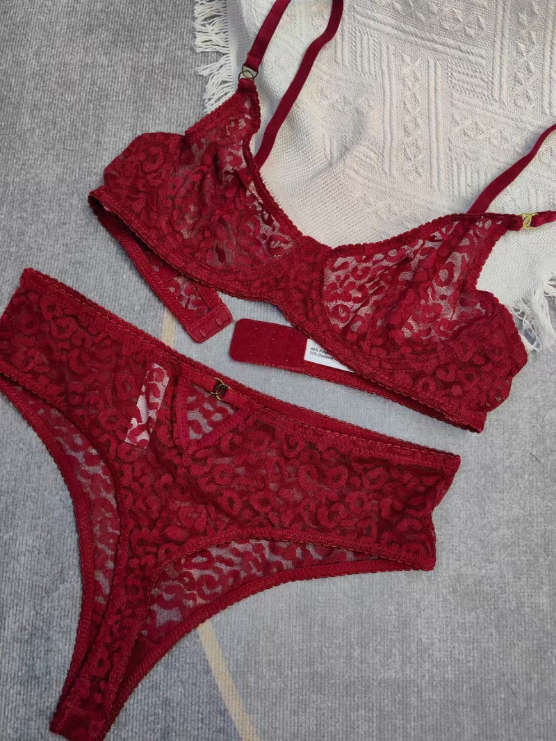 French Style Women's Ultra-Thin See-Through Jacquard Lace Sexy Lingerie Set for Large Busts, Minimizing and Anti-Sagging