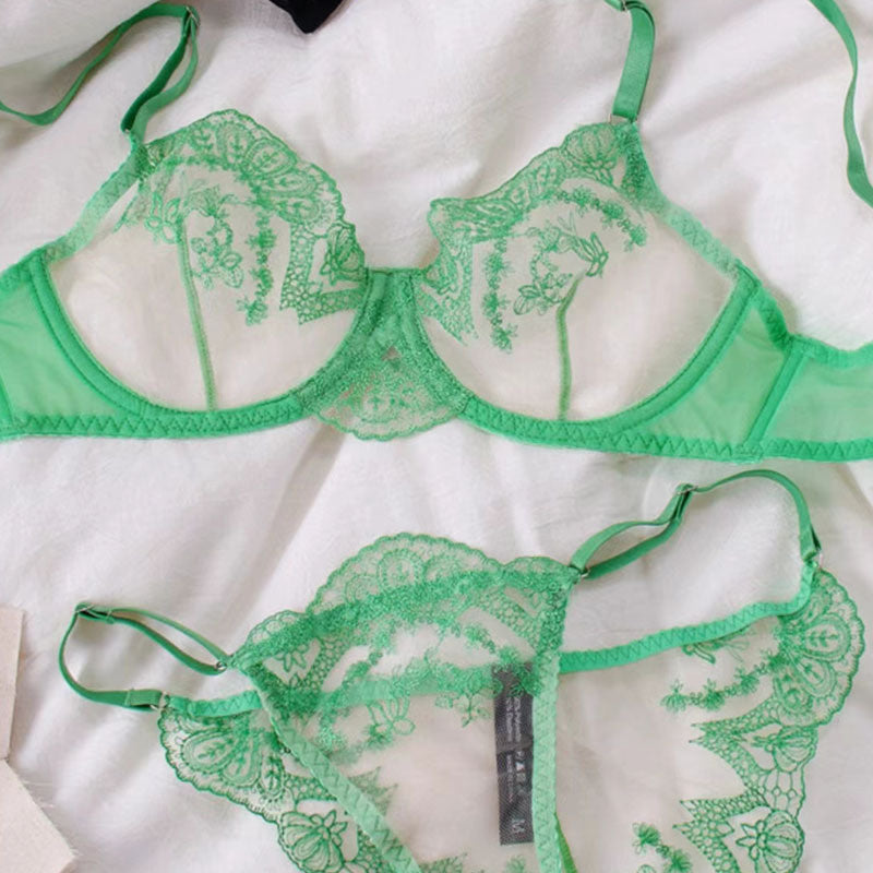 French Style Sexy Lingerie Ultra-Thin Embroidered See-Through Temptation Thong Lace Big Bust Minimizer