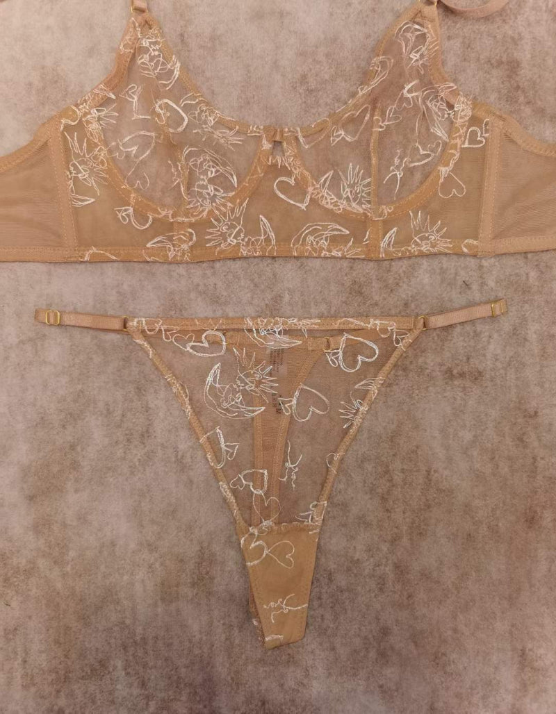 Sexy New Underwear Ultra-Thin See-Through Lace Sexy Underwear Big Chest Makes You Look Smaller Embroidery Set