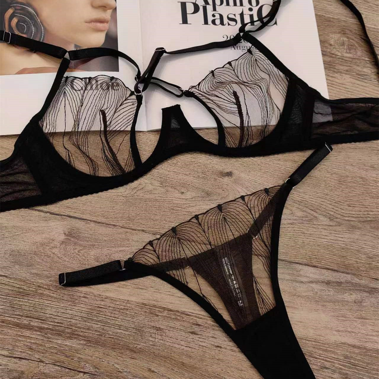 Sexy Large Bust Minimizer Plus Size Lingerie Set Cross Strap Lace Bra