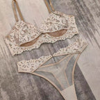 Sexy French Style Ultra-Thin Patchwork Embroidered Lace Large Bust Minimizing Anti-Sagging Summer Set